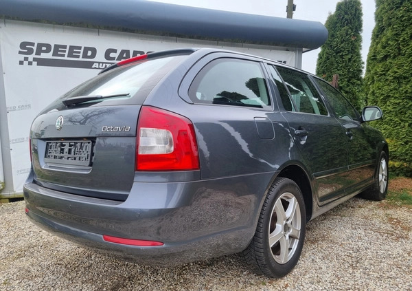 Skoda Octavia cena 25500 przebieg: 280537, rok produkcji 2012 z Suraż małe 106